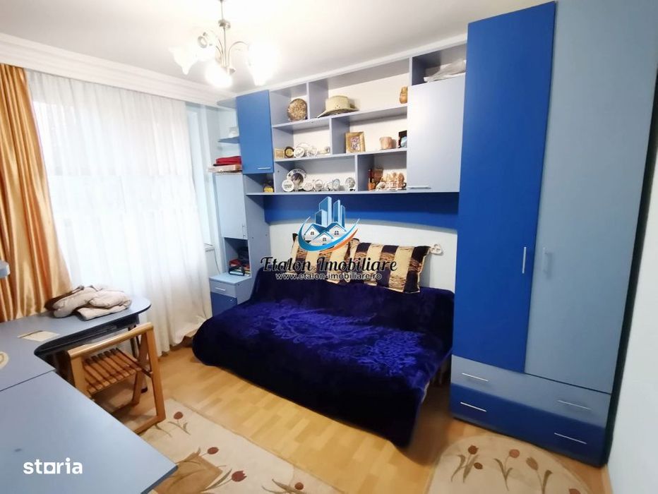 Apartament 3 camere, parter inalt, bloc 1984, zona Muzeu Piatra Neamt — fotografia 1