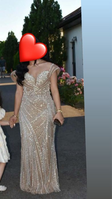 rochie de seara im pietre purtata o singura data