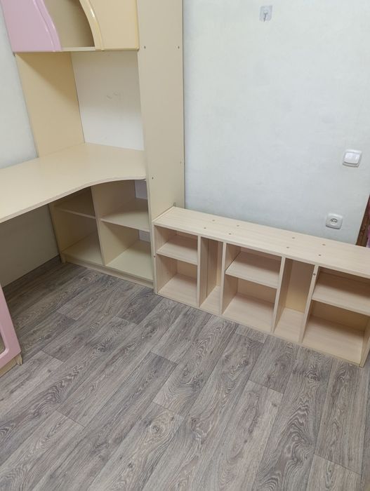 Продам детский гарнитур.