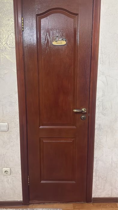 Продам межкомнатные двери