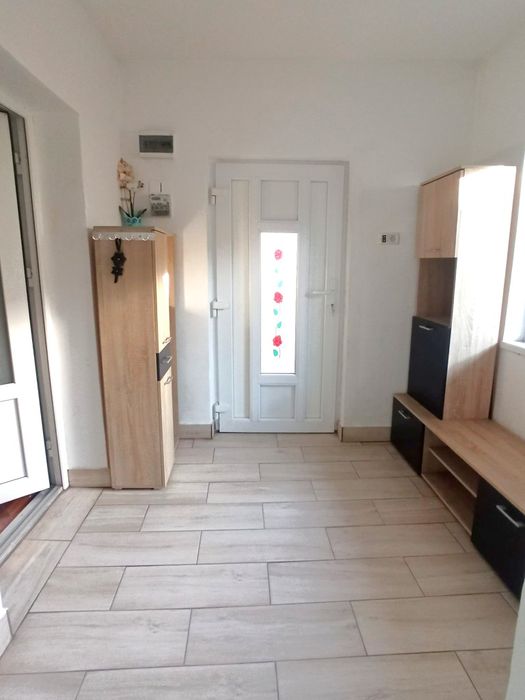 Casa renovată Arad, Bujac - teren 540mp, garaj, grădină si mansardă