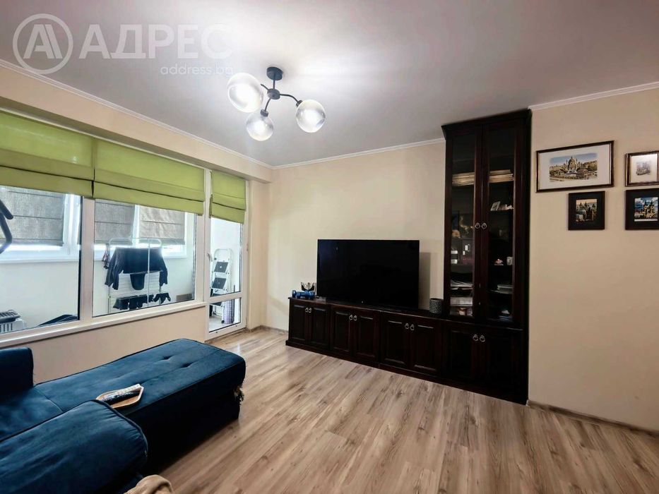 Двустаен апартамент, Широк Център, 60 кв.м., ет. 8, след ремонт, обзаведен