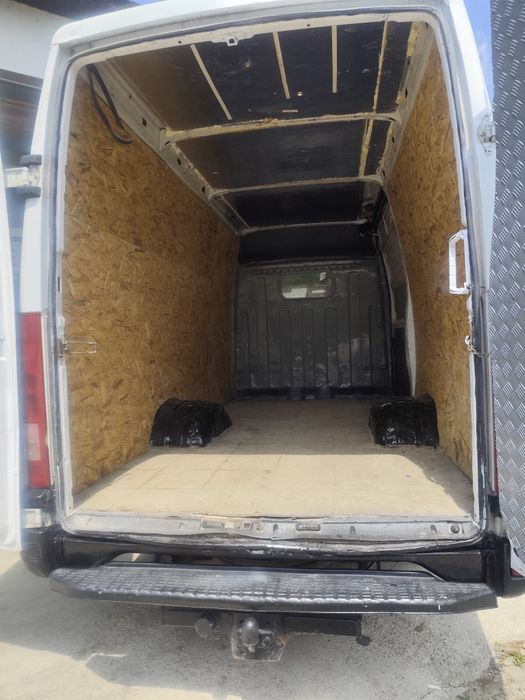Vand Autoutilitara Iveco Daily