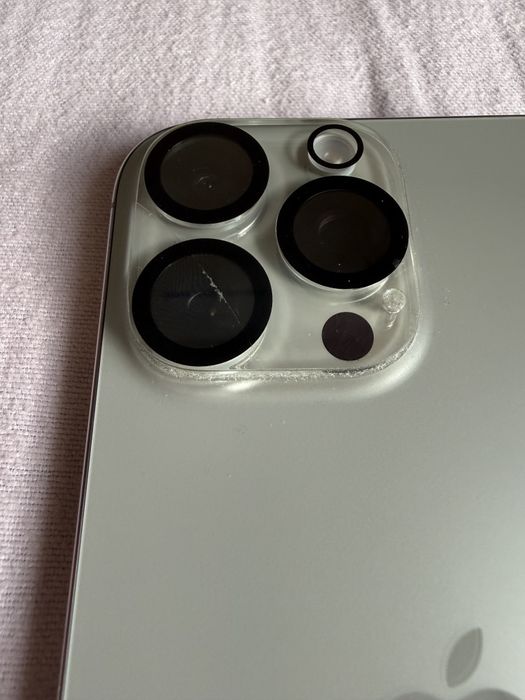 Iphone 16 pro max /Apple Warch ultra 2/series 9