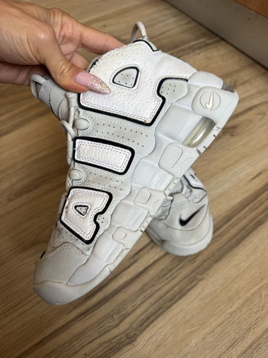 Оригинални маратонки Nike Air More Uptempo GS ! 38,5 н