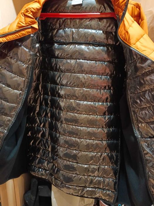 Продам куртку Columbia