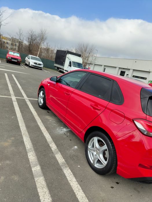 Vând Hyundai i30