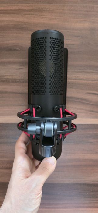 Комплект: HyperX - ProCast + кабел + Razer audio Mixer + стойка