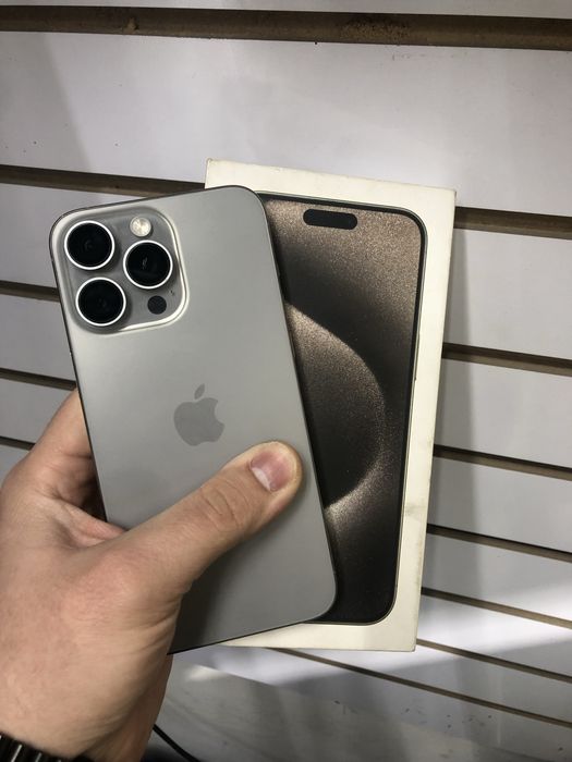 İphone 15 pro max 256GB