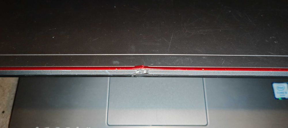 Laptop Fujitsu E736 Intel Core I5 6300U  8gb ddr4  display 13,3inch hd