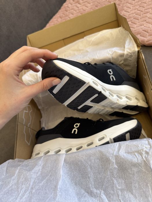 Новые оригинальные кроссовки ON