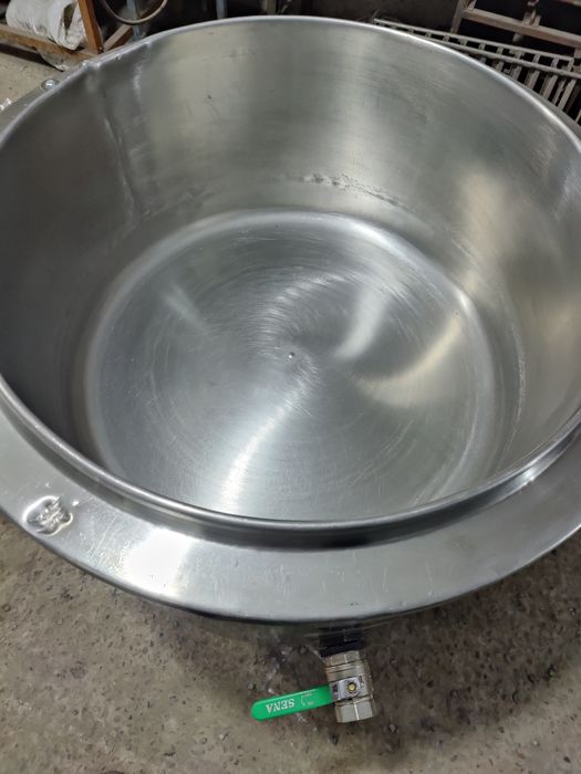 Пищеварочный паровой котёл 160 литров.