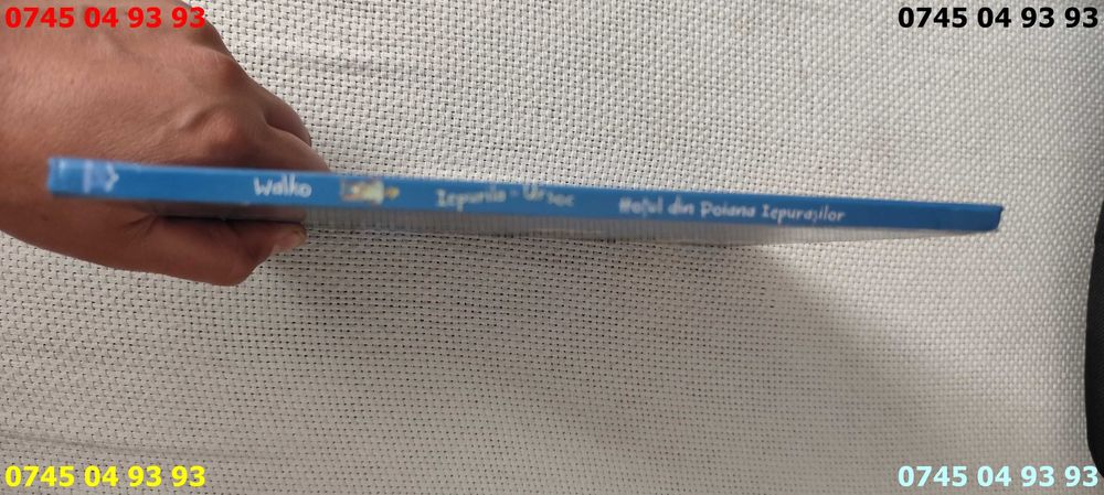 carte carti hotul din poiana iepurasilor cartonata