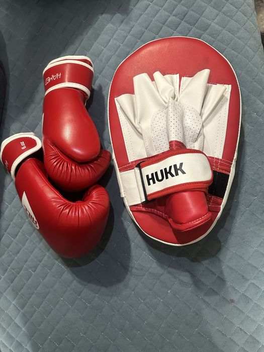 Боксерские перчатки, лапы