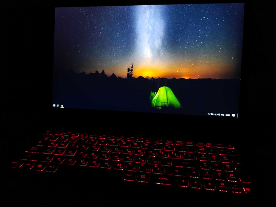 Ноутбук Asus ROG Strix GL702Z