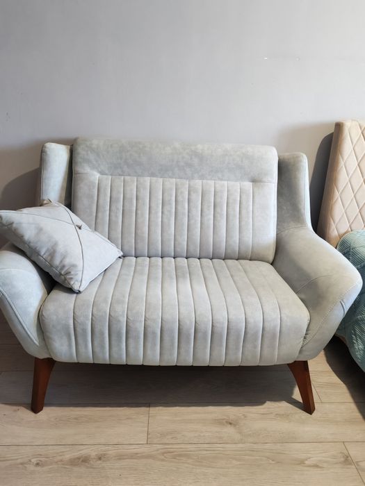 В отличном состоянии диван