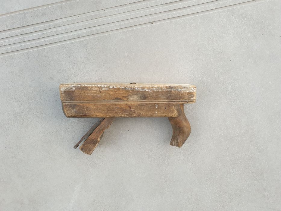 Rindea veche din lemn