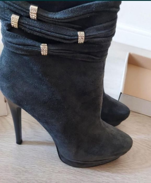 Новые летние босоножки туфли