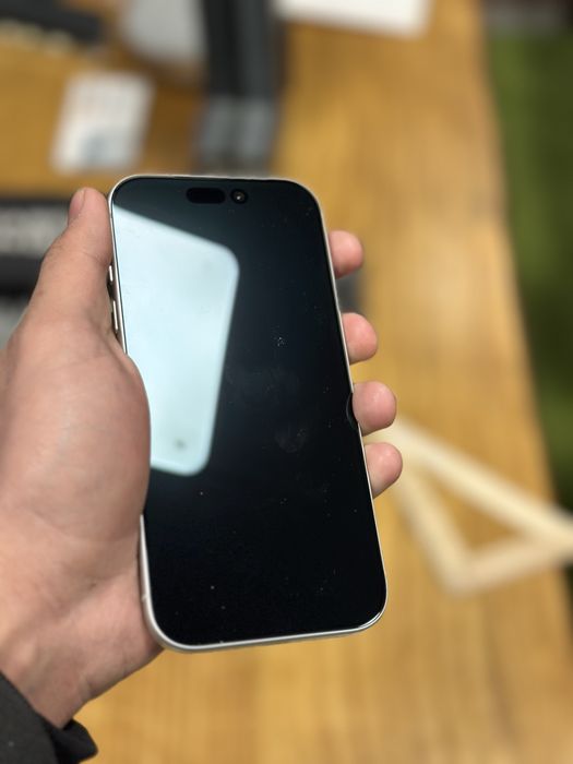 Iphone 17 Pro 256Gb sotiladi