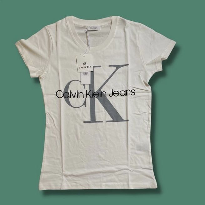 Тениска CALVIN KLEIN бяла