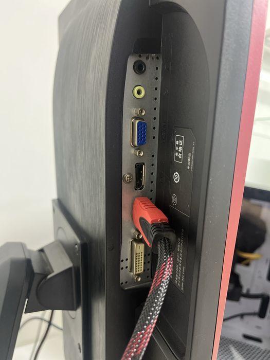 Монитор AOC FreeSync 144Hz