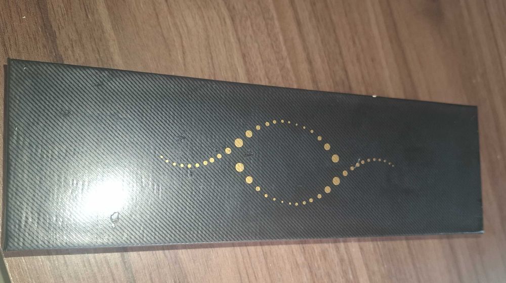 Инжектор Пен, нов, уголемяване на устни