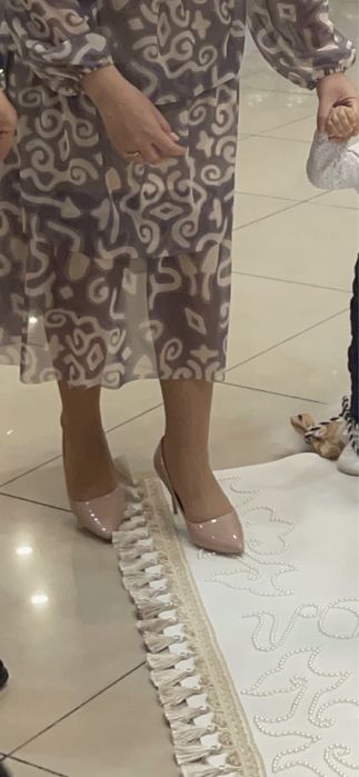 Продам кожаные туфли