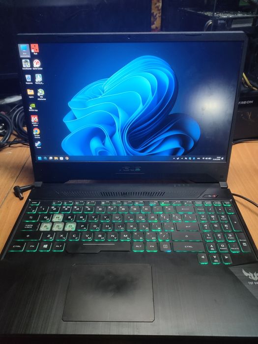 Продам игровой ноут ASUS FX505DT