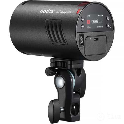 Godox AD100Pro II. Гарантия, 12 месяцев с момента покупки.