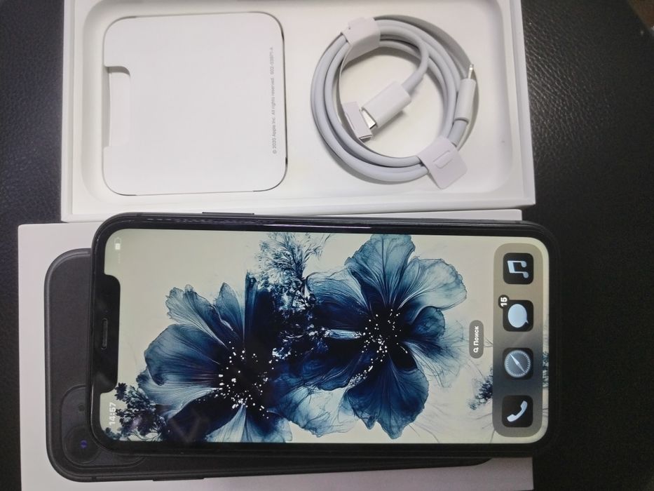 Айфон 11/128g телефон