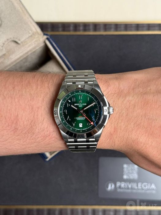NEW Breitling Chronomat Automatic GMT 40mm