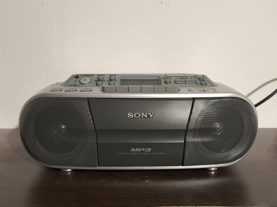 Сиди радио касетофон Sony
