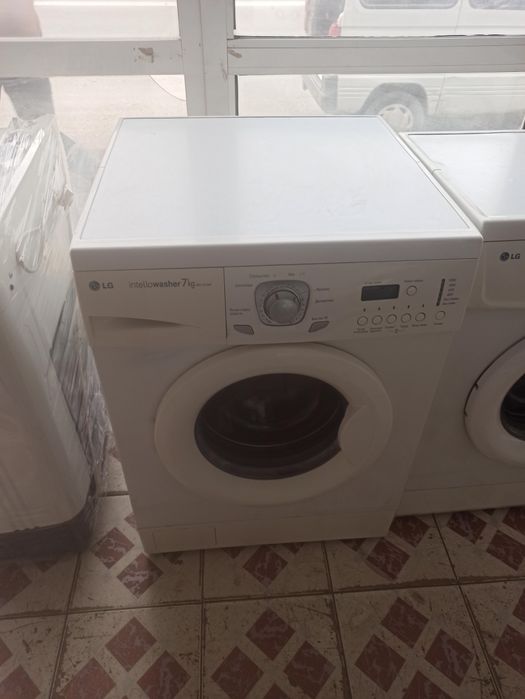 LG kir yuvish mashina 7kg sotiladi