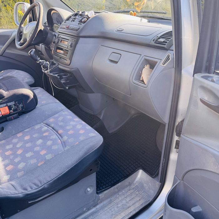 Se vinde Mercedes Vito 2007 cu aer conditionat