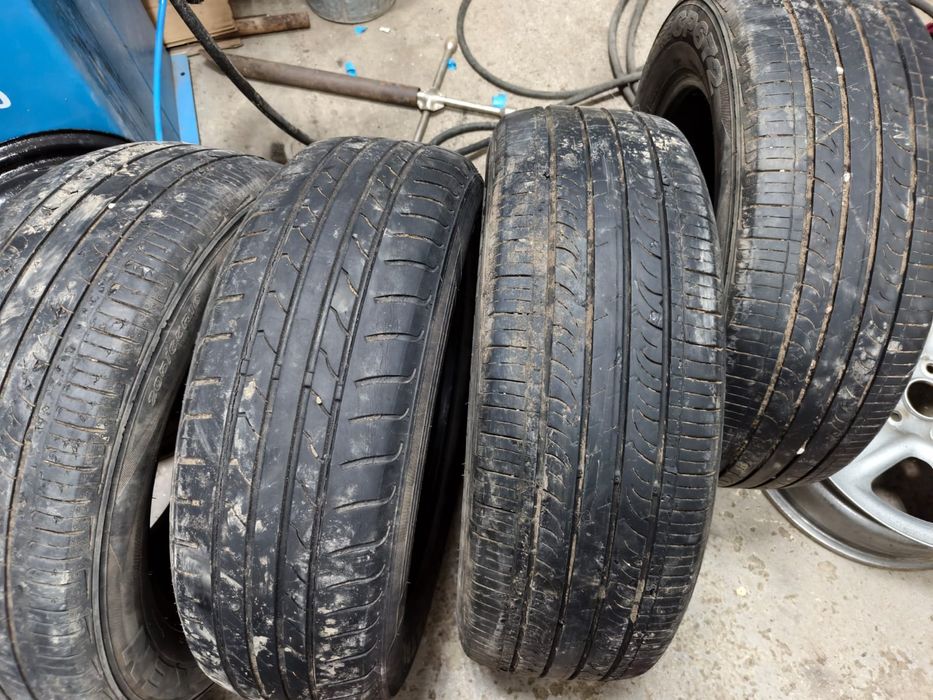 Продам летние шины 205/65/16