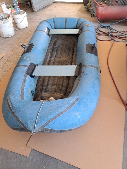 Руска надуваема лодка