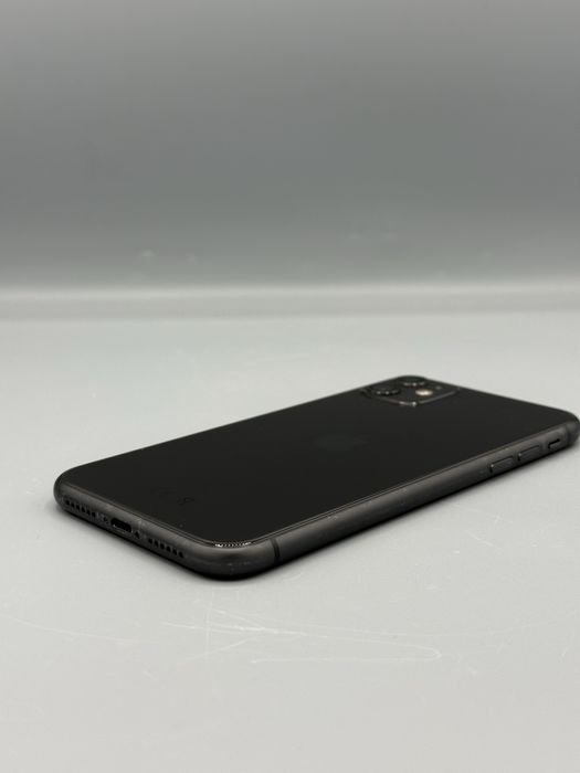 iPhone 11 | 64 GB | Baterie 10% | 0 Cicluri | Negru | Plata in rate