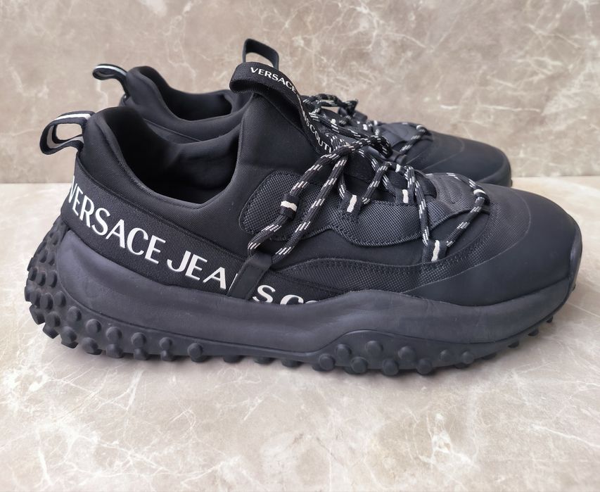 Versace Jeans Couture номер 42