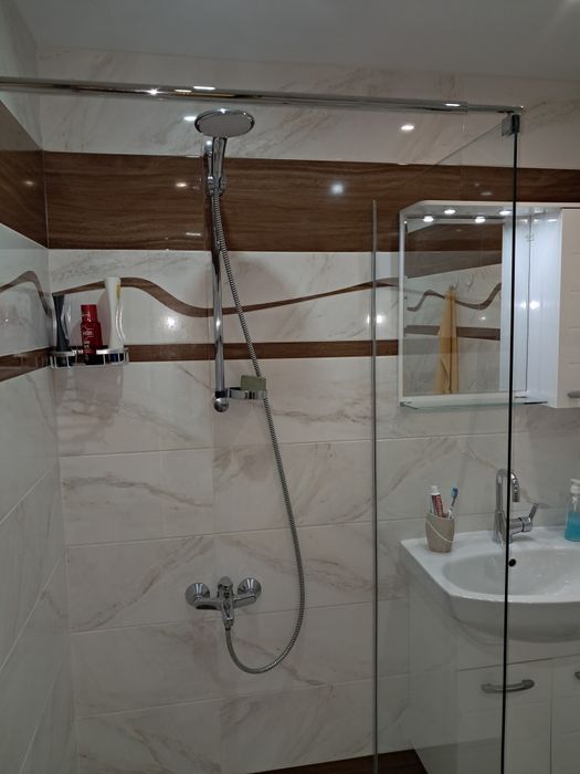 Параван за  баня