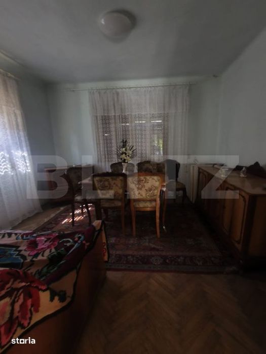 Casa de vanzare  in Razboieni Cetate