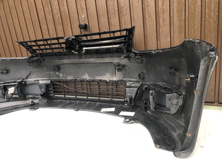 Bara fata vw Touran 2011-2015 cu senzori de parcare LC9X