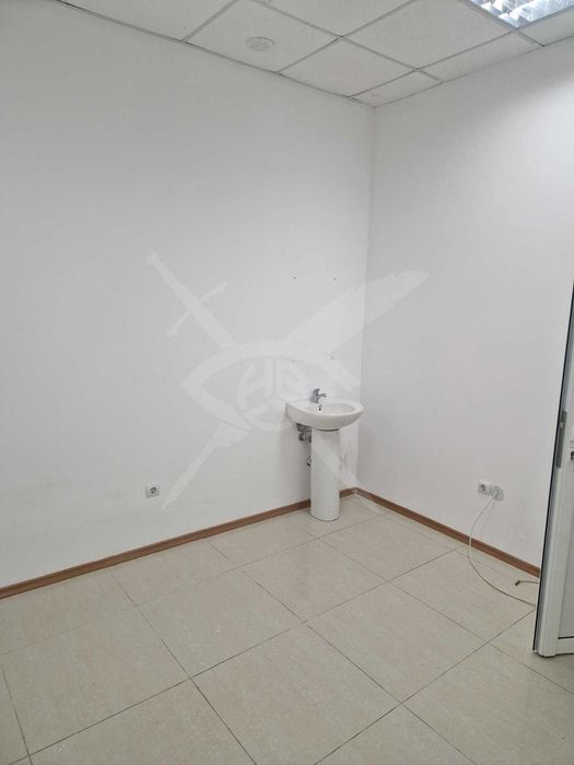 Продава се Магазин в к.к. Слънчев бряг - 83 кв.м за 1254 €/кв.м - Снимка #1
