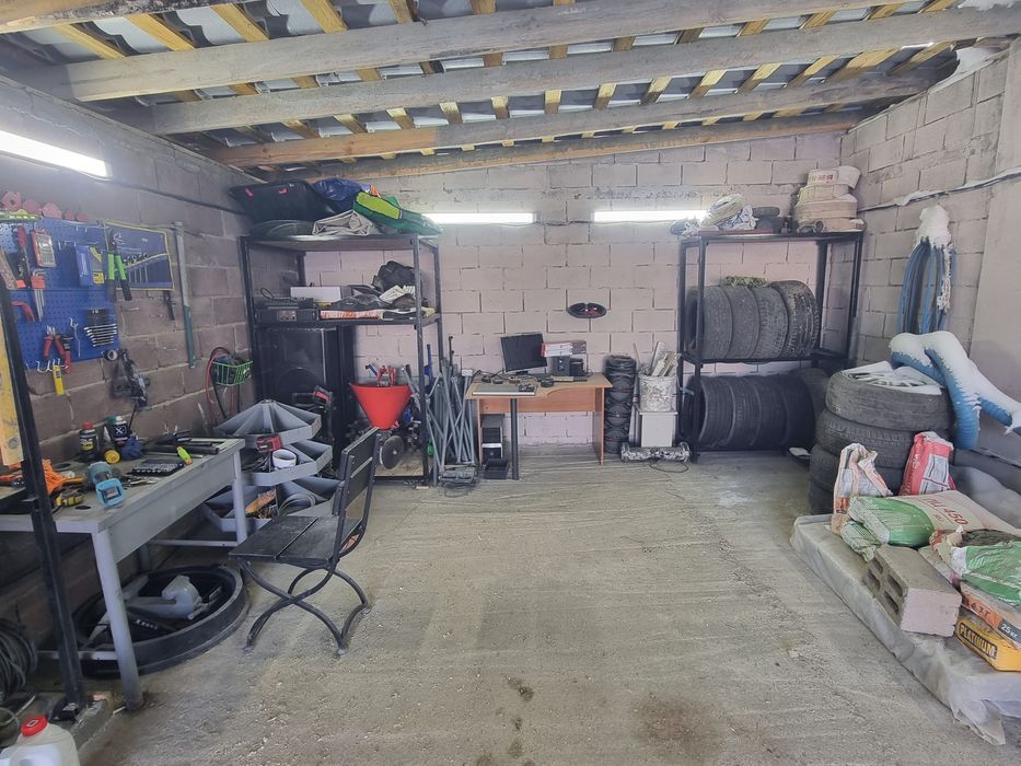 Металлические стеллажи