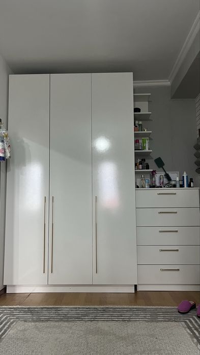 Продам шкаф, комод, полка для косметики