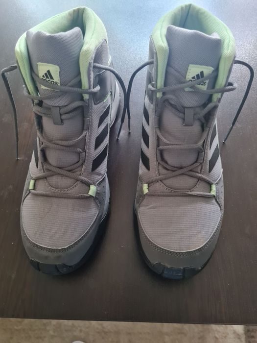 Маратонки Adidas