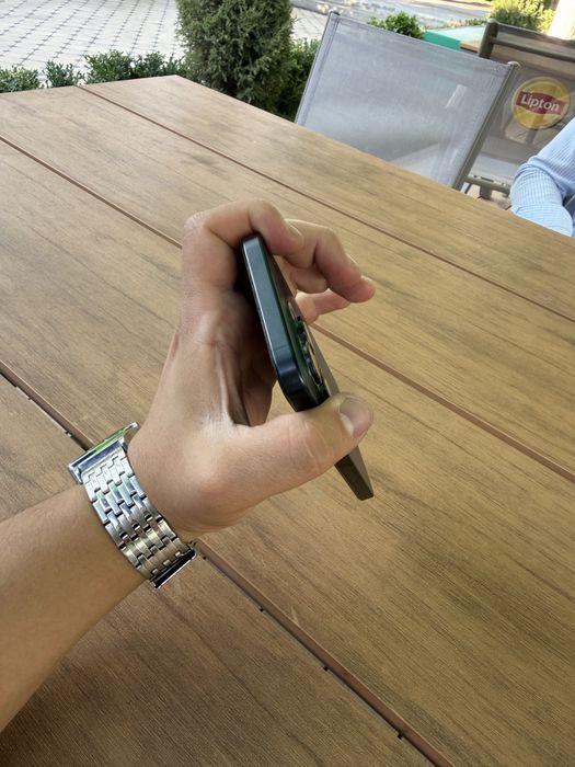 Iphone 15 pro max black
