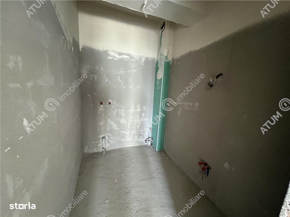 Apartament de 3 camere cu 2 bai si terasa etaj 2 zona Pictor Brana