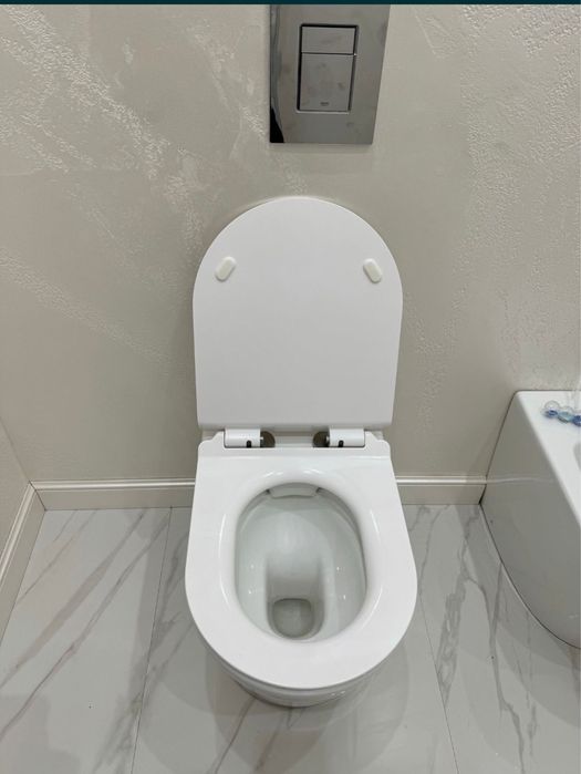 Продам унитаз новый