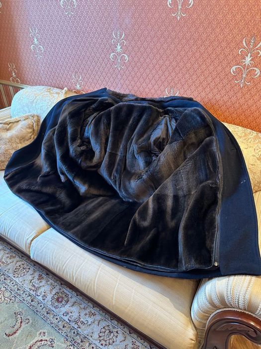 Пальто  мужское на меху