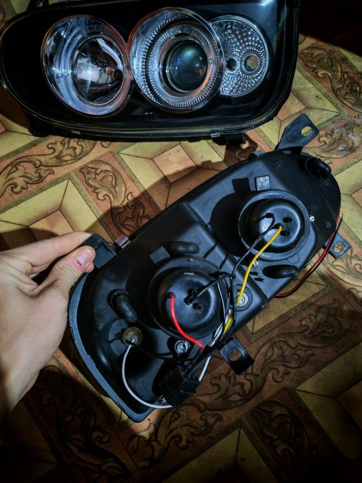 Продам новые фары от гольфа